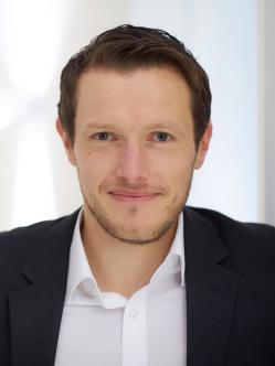 Referent: Dr. Albert Hans Baur