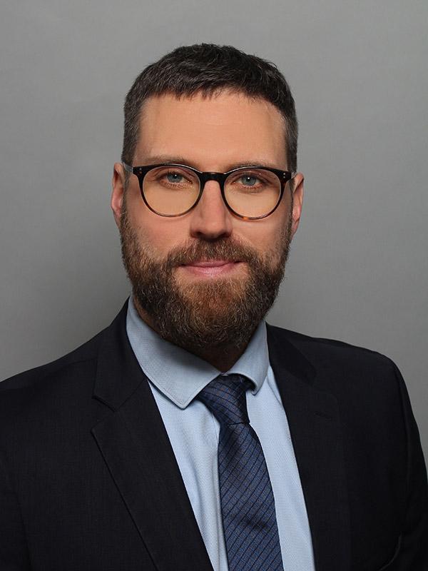 Referent: Niklas Benrath