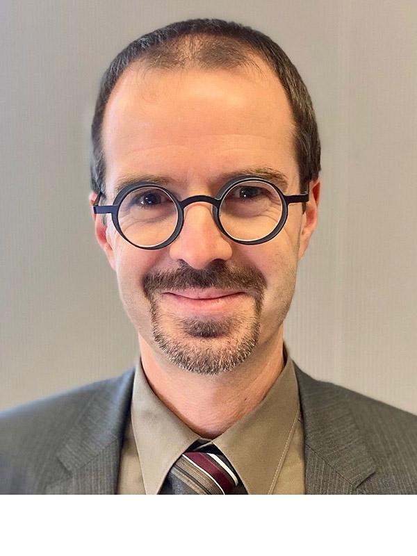 Referent: Stefan Crivellin